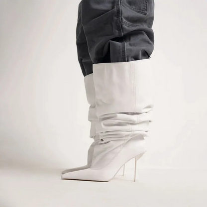 Bottes à talon aiguille et bout carré