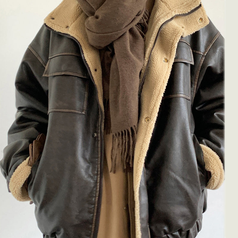 Manteau en cuir ample à fourrure d'agneau rétro