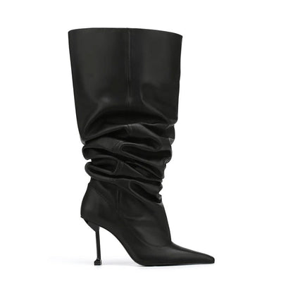 Bottes à talon aiguille et bout carré