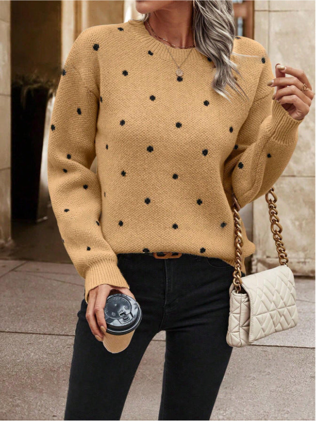 Pull jacquard à pois.